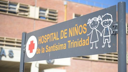 Le amputaron una mano a un nene de dos años e investigan si es un caso de maltrato infantil