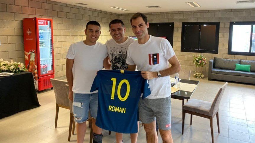 Riquelme y Del Potro se acercaron a ver a Roger Federer