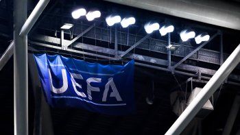 La UEFA advirtió que las competencias de fútbol en Europa se suspenderán sólo si la situación del virus empeora