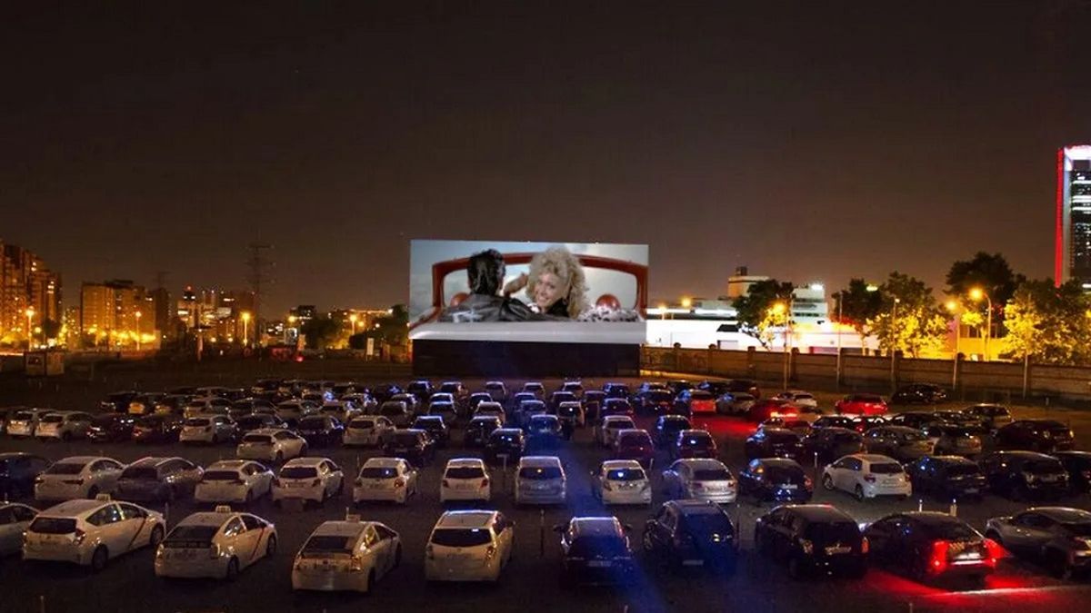 Auto Cine