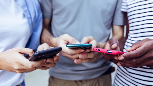 Cómo evitar que las fotos de un menor sean manipuladas por inteligencia artificial