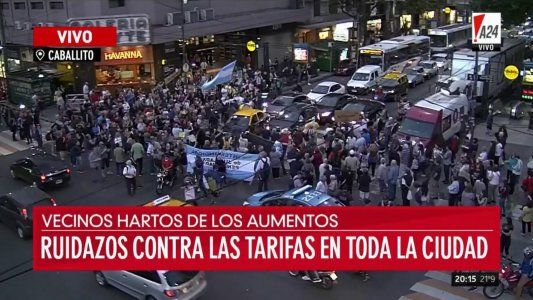 Ruidazo: hubo una nueva protesta en barrios porteños contra el aumento de las tarifas