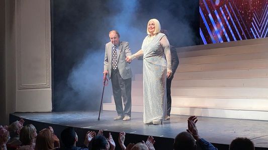 Santiago Bal tuvo su despedida de los escenarios en la última función de Nuevamente juntos