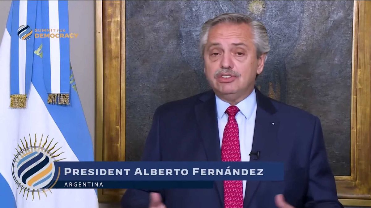 Alberto Fernández disertó a través de un video grabado