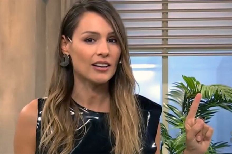 Pampita, indignada en Twitter por la suspensión de clases