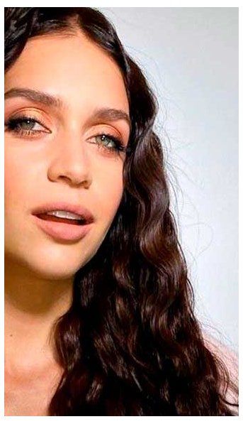Zaira Nara mostró una foto muy íntima de cómo atraviesa la cuarentena