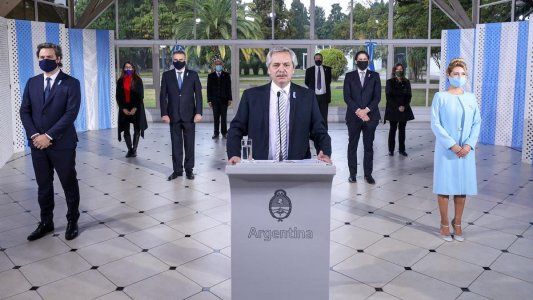 ¿Qué acciones tienen que complementar a la nueva cuarentena para que sea exitosa?