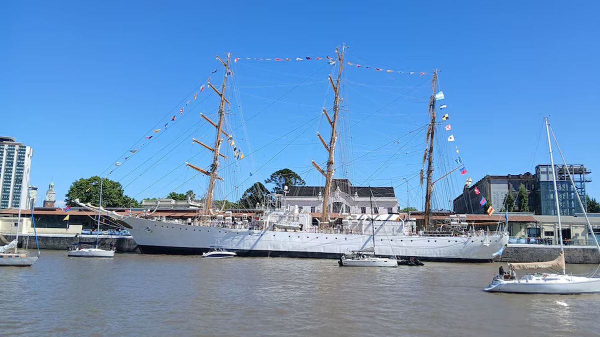 Regresó la Fragata Libertad: la travesía completa del buque escuela y el reencuentro con sus familias