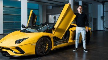 Lamborghini Aventador, el premio por sus goles para Dybala