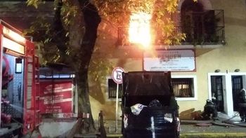 Trágico incendio en un geriátrico porteño: al menos tres personas murieron