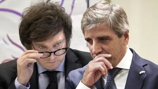 Dólar: el Gobierno descarta una crisis y asegura que se cumple la banda de flotación sin intervención del Central