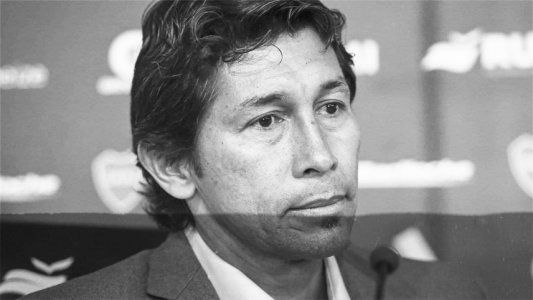 Bermúdez sigue tirándole con todo a Tevez: otra vez salió a pegarle por Twitter