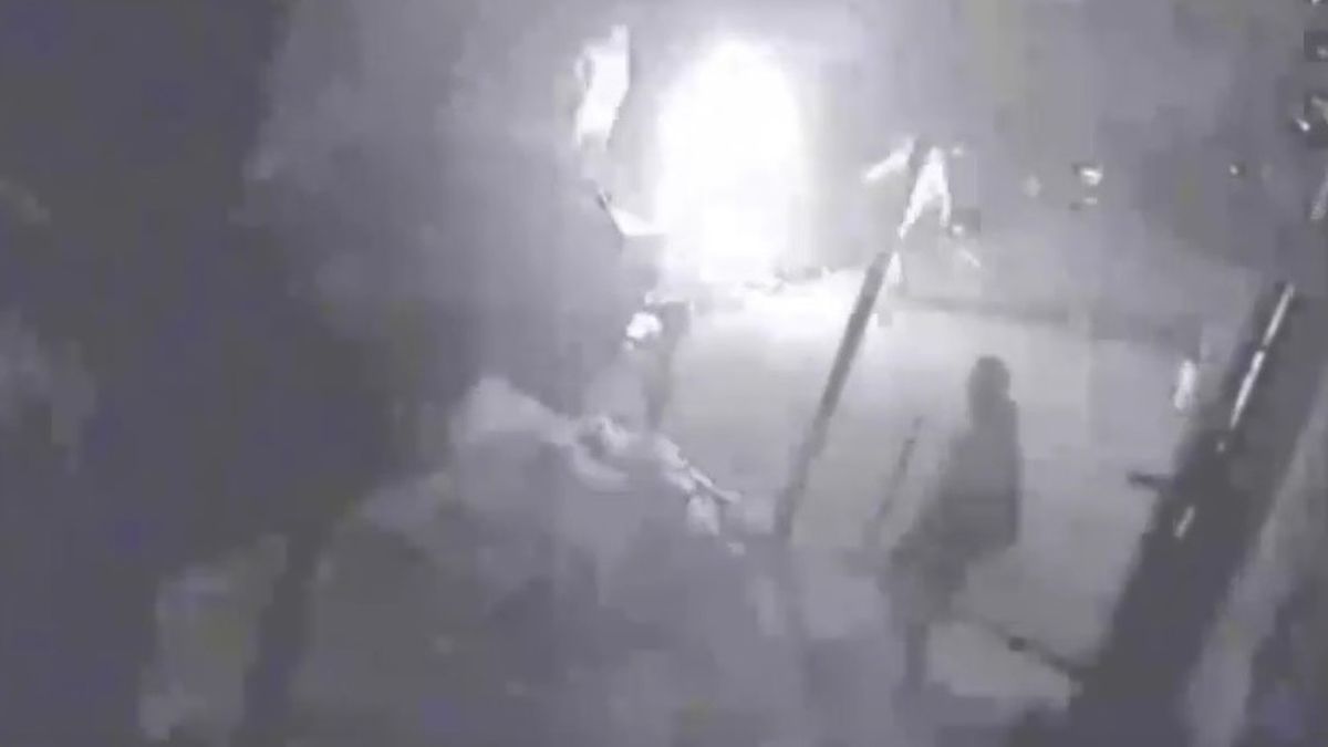 Horror: su ex la prendió fuego en plena calle y murió frente a su novio. (Foto: captura de video)