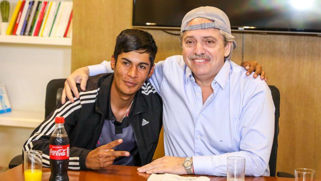 Alberto Fernández recibió a Braian, el presidente de mesa discriminado en las redes sociales