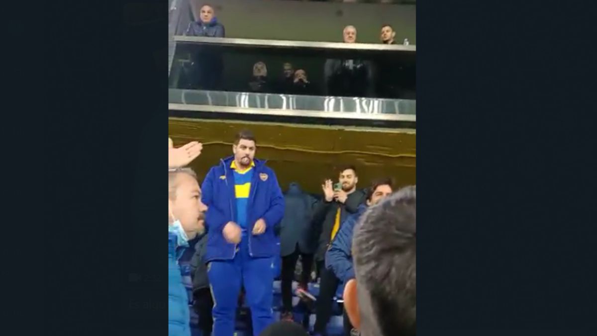 Jorge Amor Ameal fue insultado por algunos hinchas de Boca.