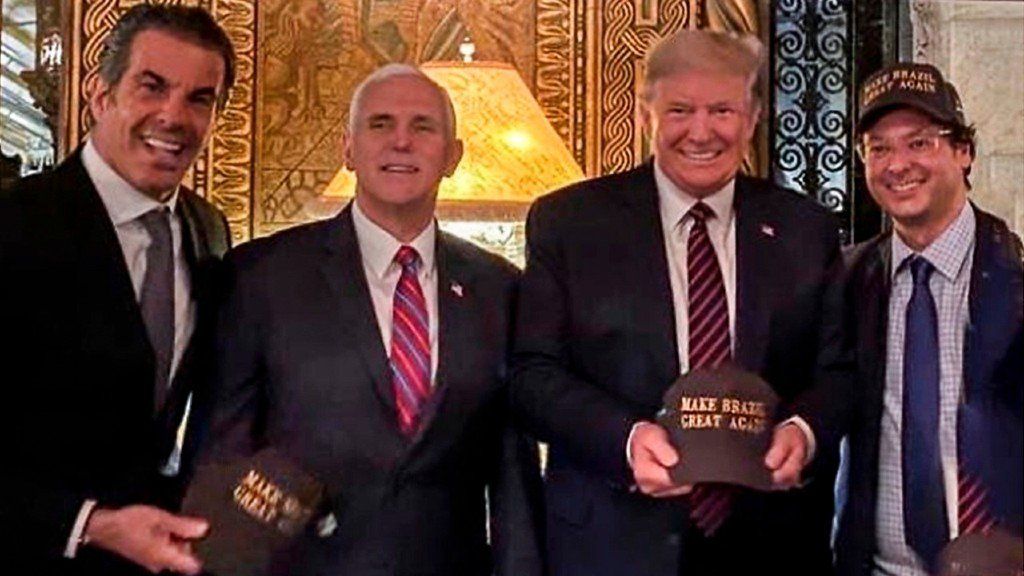 El video que comprueba el contacto directo de Donald Trump con un funcionario brasileño que dio positivo por coronavirus