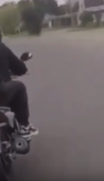 Video: grabó mientras le robaban la moto y pudieron detener a los asaltantes