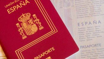 ciudadania espanola: colapso el consulado en buenos aires y hay mas de 645.000 tramites acumulados ciudadania espanola: colapso el consulado en buenos aires y hay mas de 645.000 tramites acumulados