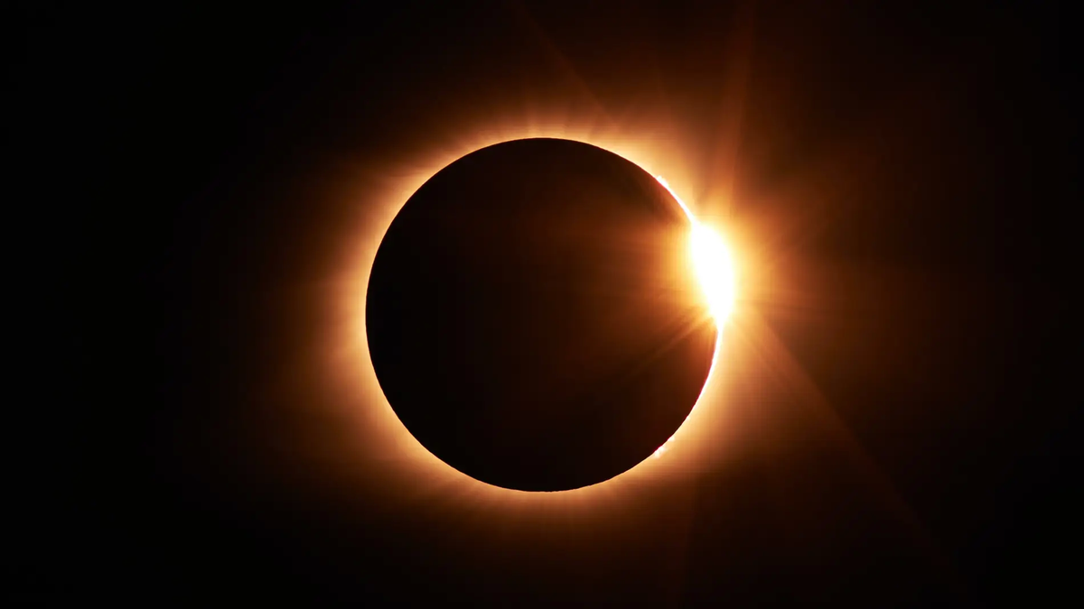 Un eclipse solar anular podrá verse mañana desde distintos puntos de la Argentina. (LaSexta)
