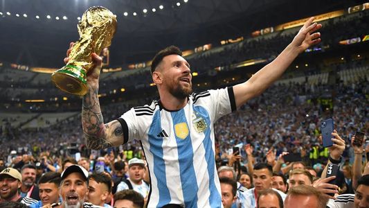 Subastarán invaluables recuerdos del Mundial de Qatar de ¡Lionel Messi!