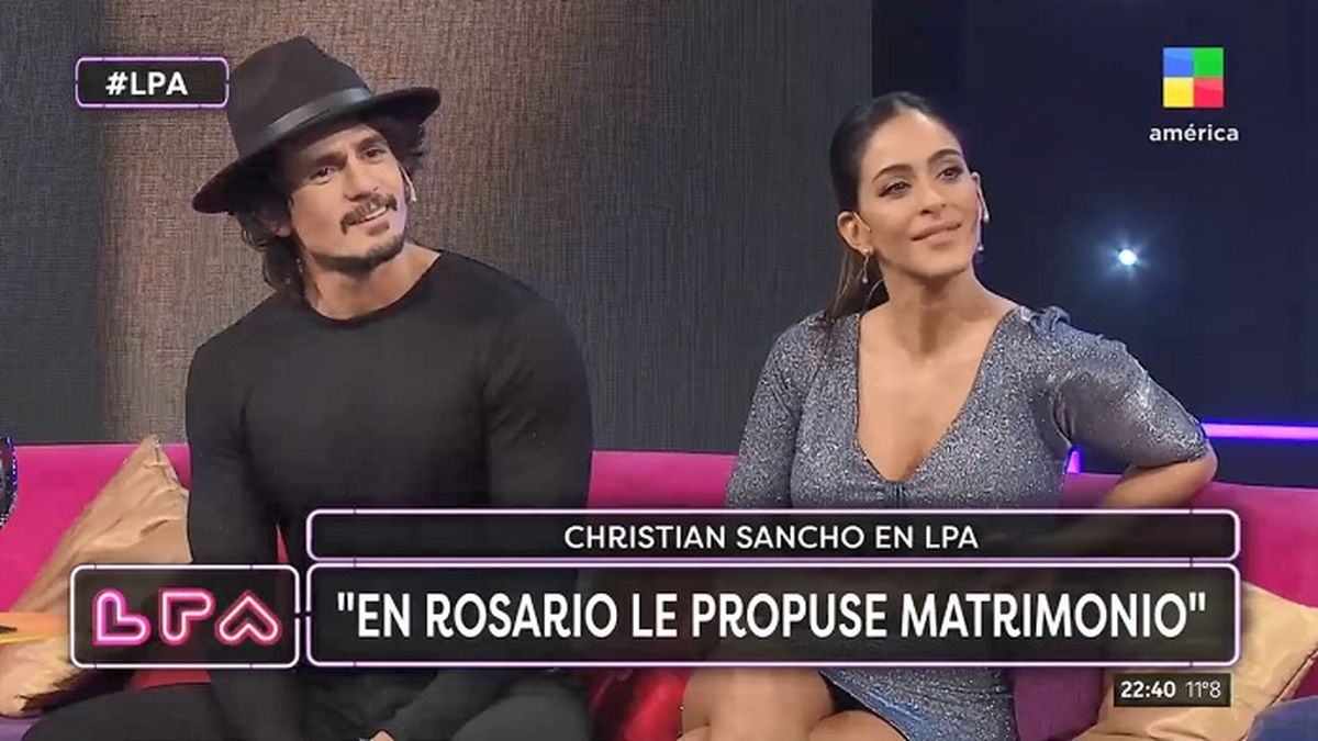Christian Sancho y Celeste Muriega en La pu*@ ama, el programa que Florencia Pe&ntilde;a conduce en las noches de Am&eacute;rica TV.&nbsp;