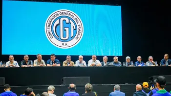 El peronismo se reorganiza: cumbres del PJ y la CGT para alinear una estrategia contra Milei