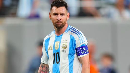 El heredero: se conoció que jugador usará la 10 de Messi tras la baja de Thiago Almada