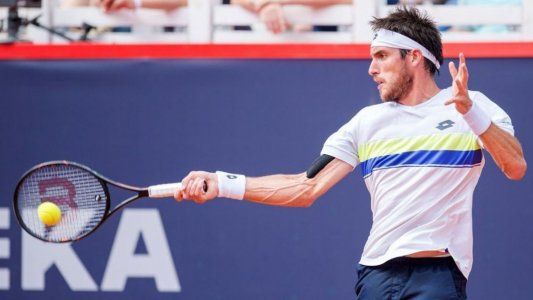 Triunfo de Mayer y derrota de Pella en el inicio de Auckland