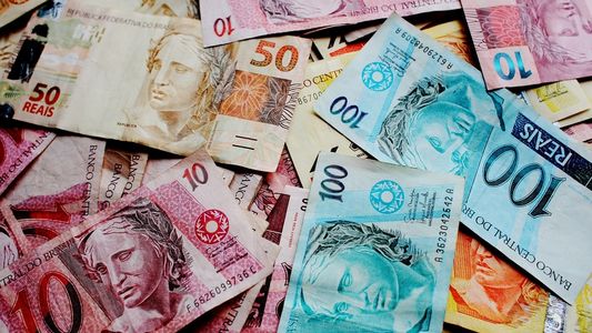 REAL hoy, REAL BLUE hoy: con el boom de argentinos en Brasil, ¿a cuánto COTIZAN hoy?