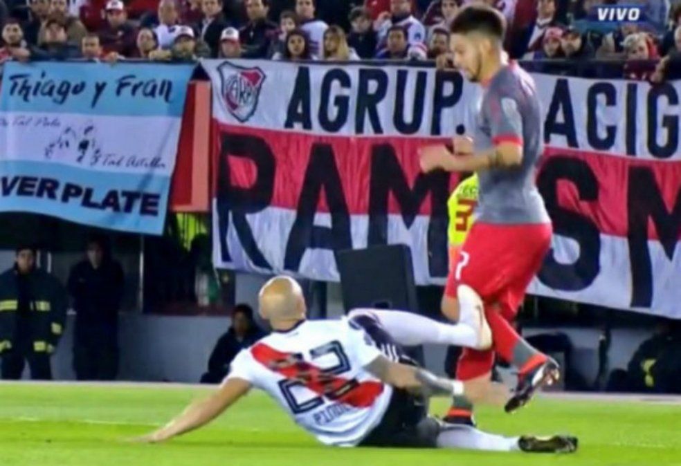 DOnofrio reconoció que hubo contacto en el penal no cobrado a Independiente, pero destacó: El árbitro siempre tiene razón