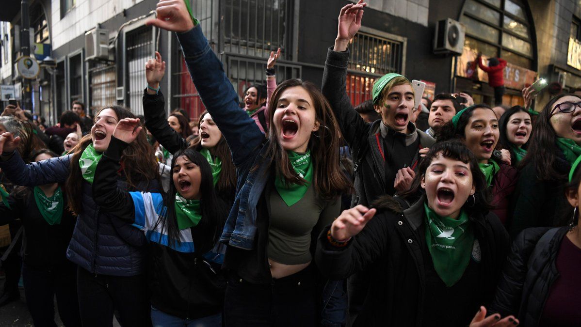 Gladys González votará a favor de la legalización del aborto pero propondrá cambios