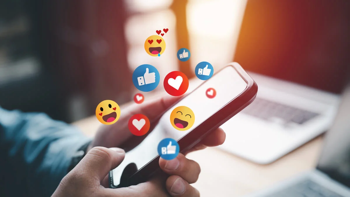 Marketing digital en Pymes: activar o no una determinada red social requiere un análisis y comprensión de los hábitos digitales del público target de la empresa. (Foto archivo)