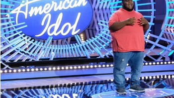 murio un finalista de american idol: se grabo cantando antes del accidente fatal