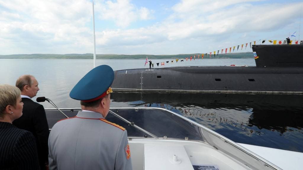 En un confuso incendio, murieron 14 tripulantes de un submarino ruso