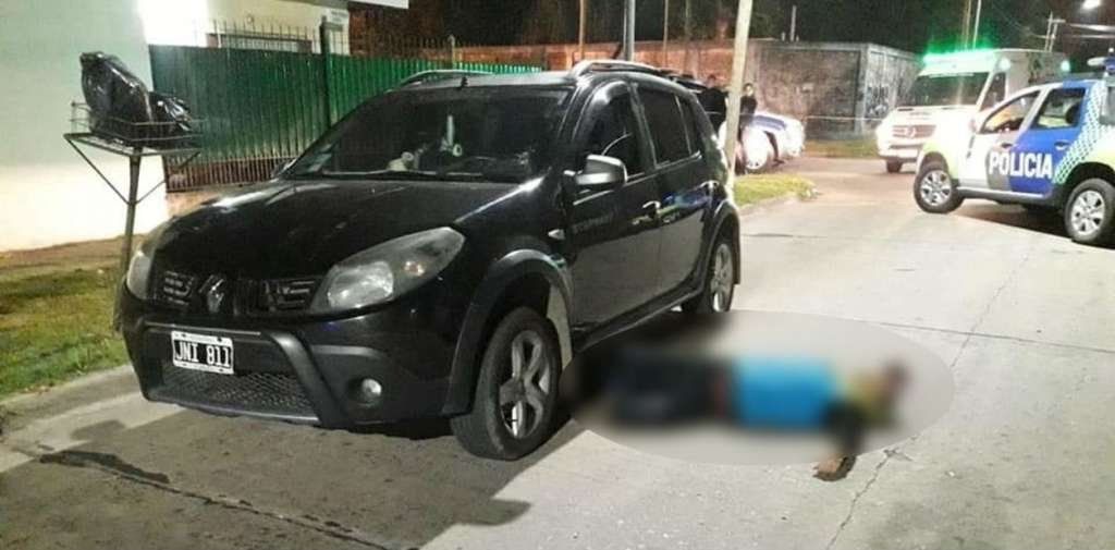 Asaltó a un chofer de Uber, pero el conductor era gendarme y lo mató