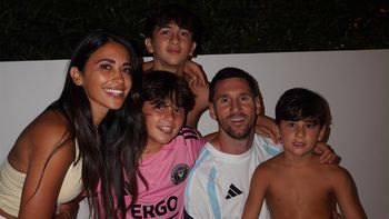 Juntos de nuevo: el posteo más tierno de Antonela Roccuzzo con Lionel Messi y sus hijos en medio del Mundial Juntos de nuevo: el posteo más tierno de Antonela Roccuzzo con Lionel Messi y sus hijos en medio del Mundial