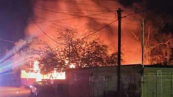La Rioja: se incendió una casa, murió una joven madre y la Justicia investiga un posible femicidio