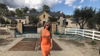 Las fotos de Vicky Xipolitakis que harán enojar a Kim Kardashian