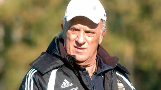 La polémica revelación del Coco Basile: señaló a Maradona y Gago como los culpables de su renuncia a la Selección