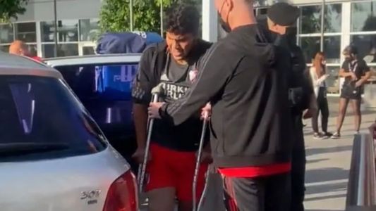 Atención River: Robert Rojas viajó a Paraguay