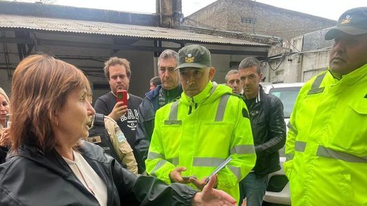 Temporal: Patricia Bullrich y Luis Petri viajaron a Zárate y Campana tras las inundaciones