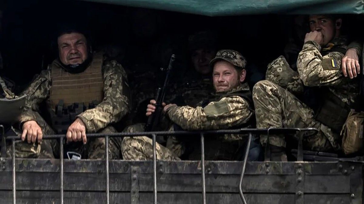 Tropas rusas y ucranianas luchaban el domingo cuerpo a cuerpo en una ciudad del este de Ucrania. (Foto: Reuters) 