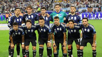 El significado oculto de la camiseta alternativa que la Selección Argentina usará ante Inglaterra en la semifinal