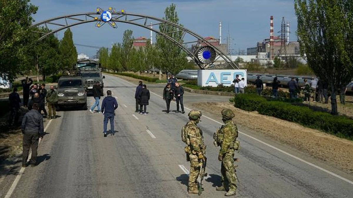 Desde febrero no hay inspecciones de seguridad en la central nuclear de Zaporiyia. Rusia y Ucrania se cruzan por la seguridad. (Foto: Gentileza El Mundo)