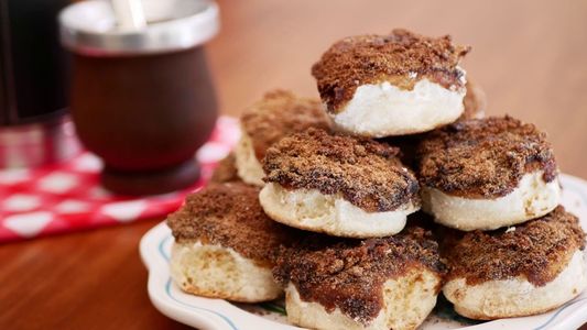 Tortitas negras caseras: la receta de la abuela para que salgan perfectas