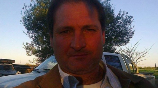 Incendios forestales: la historia de un emprendedor de las islas del Paraná que pide cuidar a los humedales