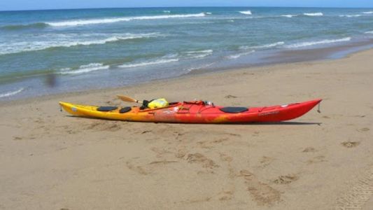 Dejarán de buscar a los dos pescadores que desaparecieron a bordo de un kayak en Pinamar
