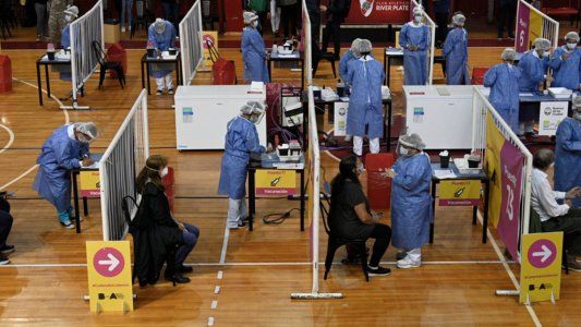 Vacunas COVID-19 en CABA: 3.501 vacunados el de 27 abril 2021