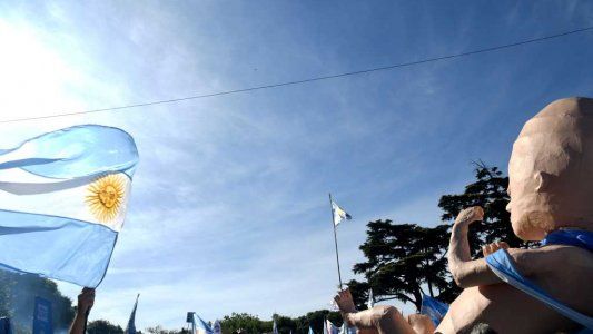 Marchas celestes en todo el país en contra la legalización del aborto