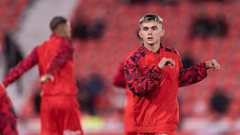 la tajante decision que tomo la dirigencia de independiente sobre el futuro de santiago lopez la tajante decision que tomo la dirigencia de independiente sobre el futuro de santiago lopez